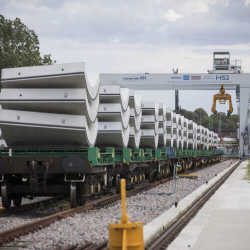 Rail deliveries of HS2’s tunnel ring segments in London remove a million miles of lorry journeys