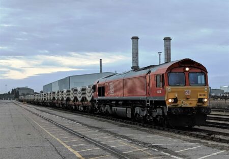 London Thamesport Receives First Train for Tideway East